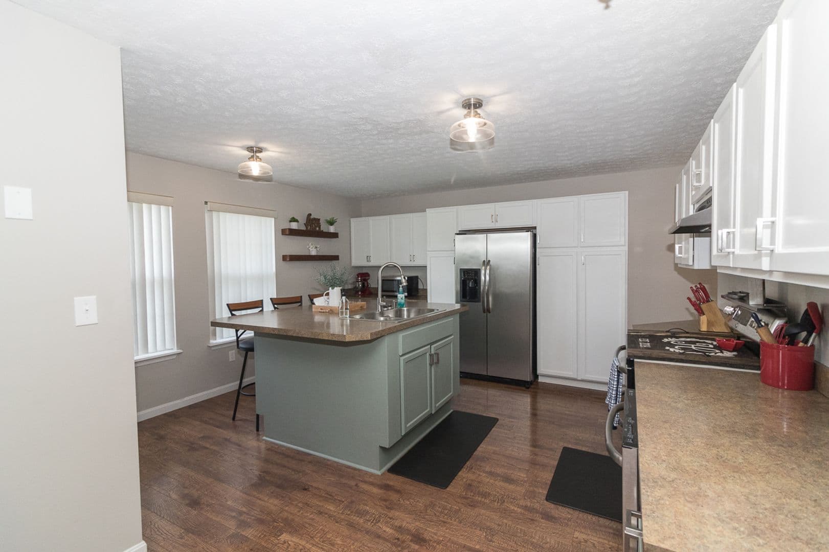 Rineyville House: 171 Sierra Drive