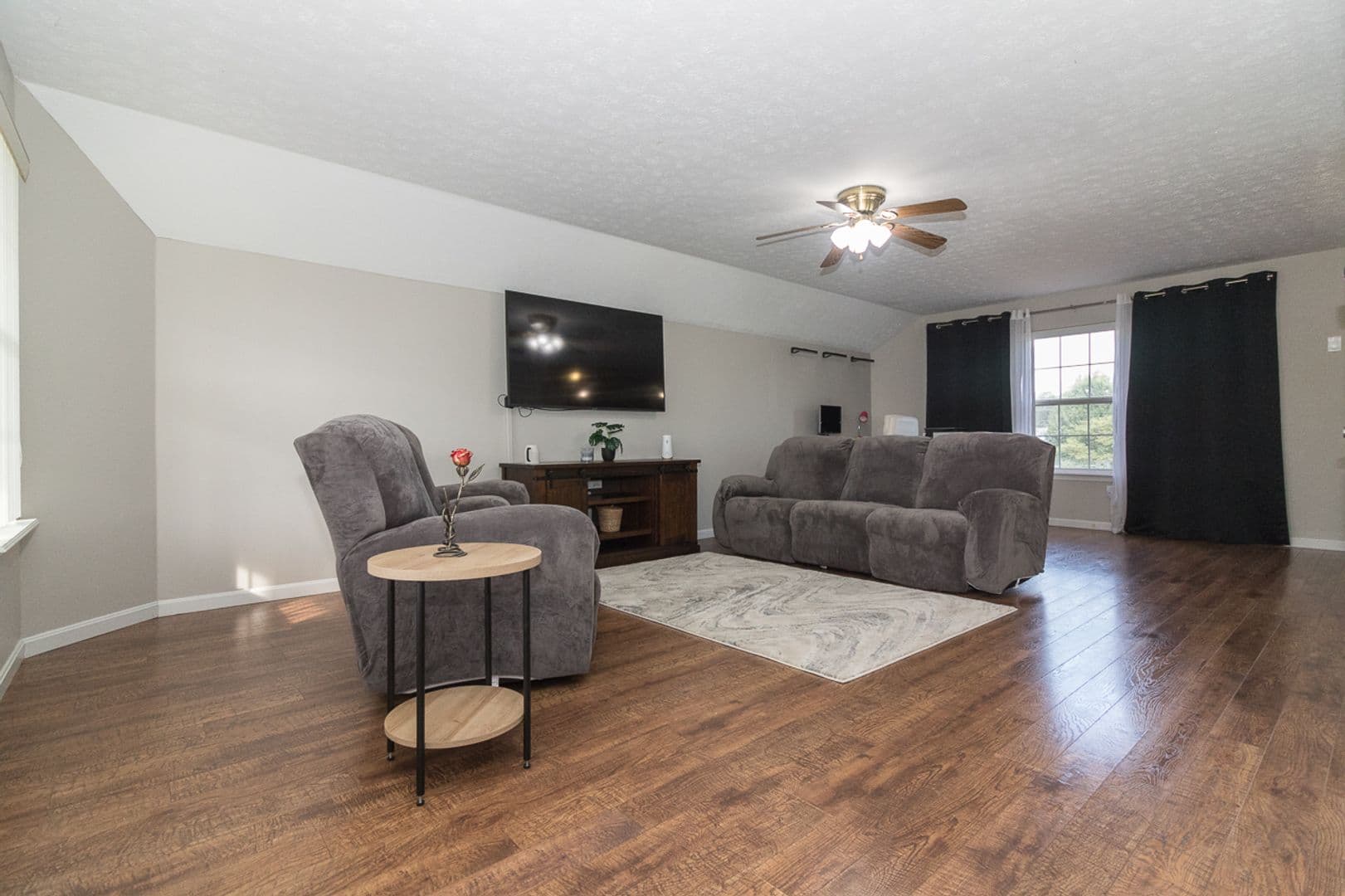 Rineyville House: 171 Sierra Drive
