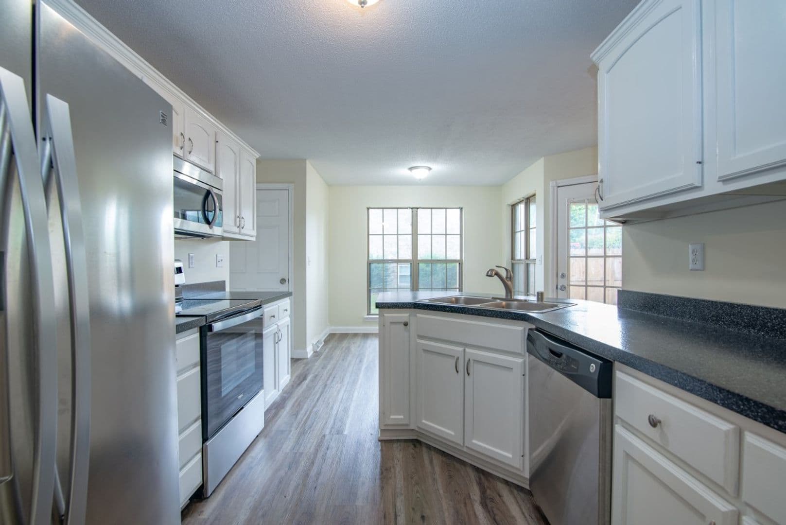Elizabethtown House: 426 Ridgecrest Road