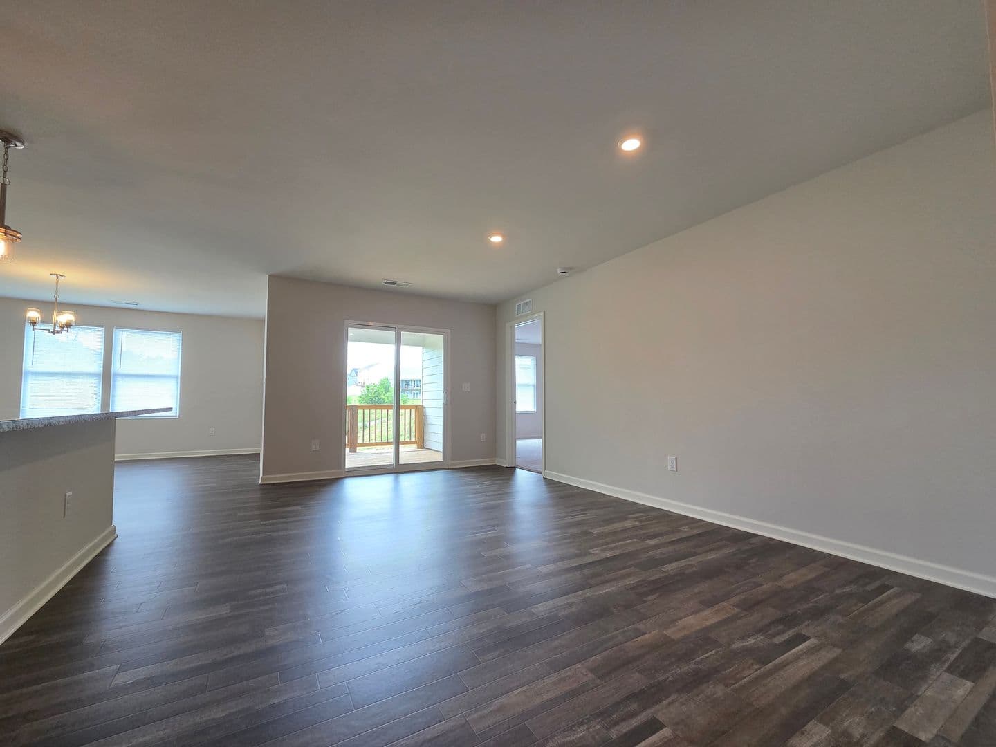 Elizabethtown House: 132 Elegance Way