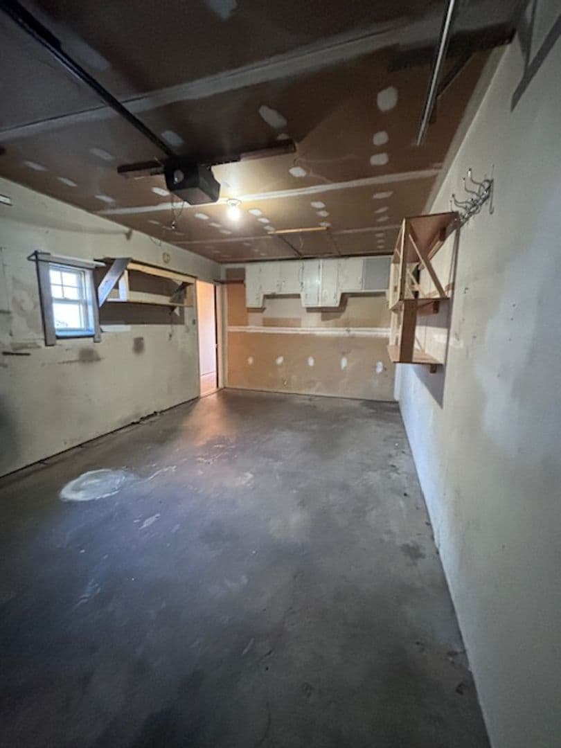 Radcliff House: 524 Independence Court