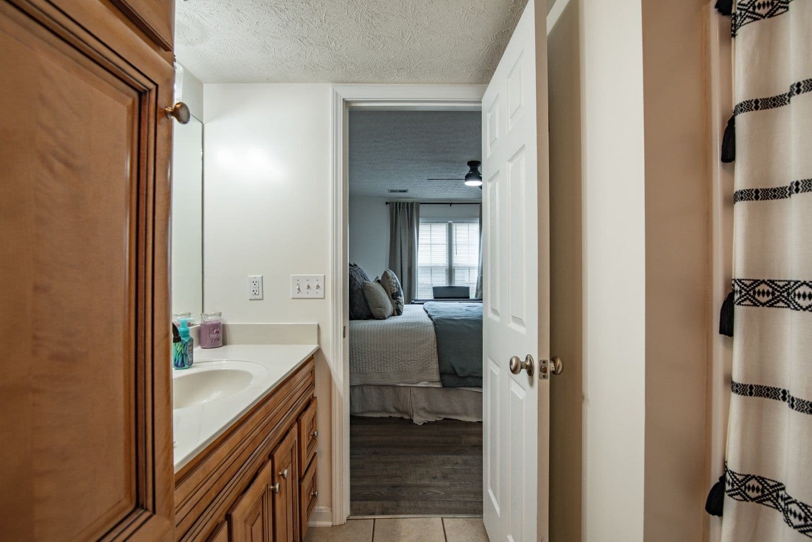 Vine Grove House: 114 Twin Lakes Drive