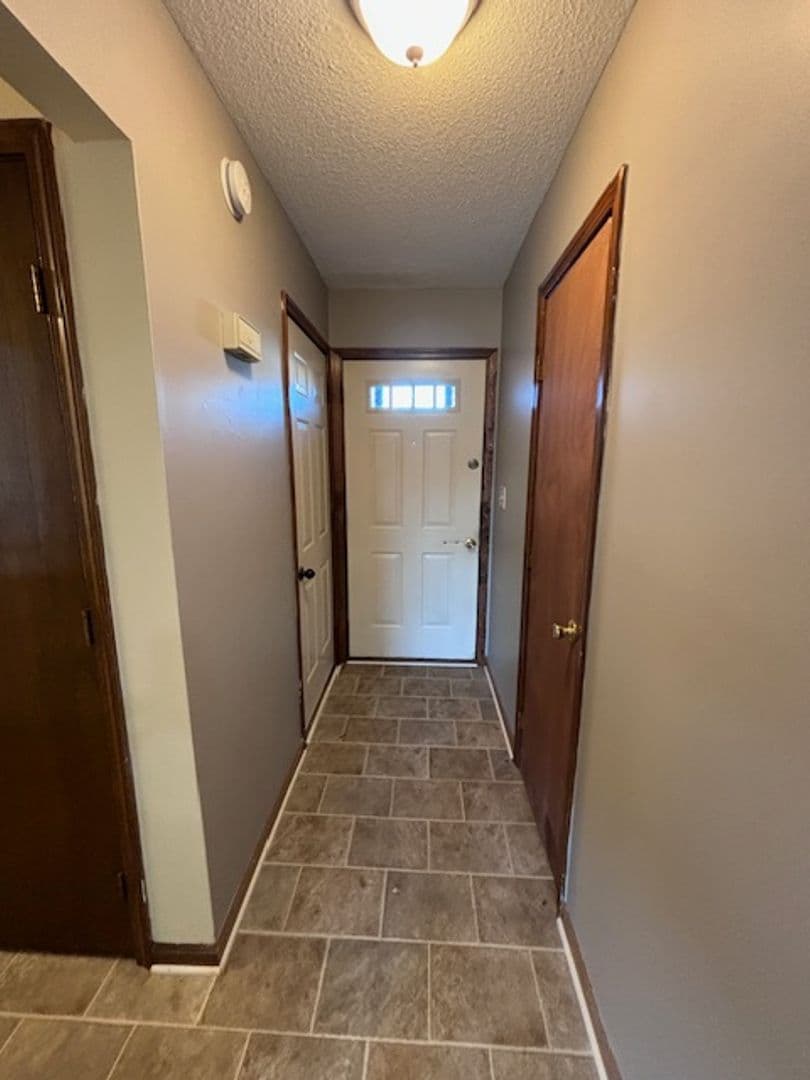 Radcliff House: 524 Independence Court