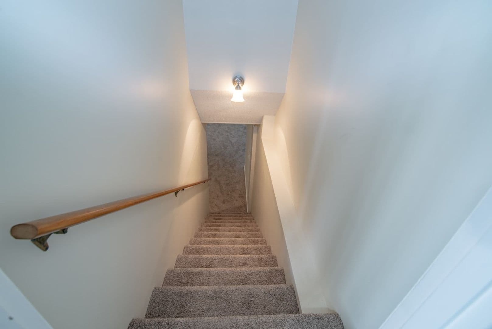 Elizabethtown House: 426 Ridgecrest Road