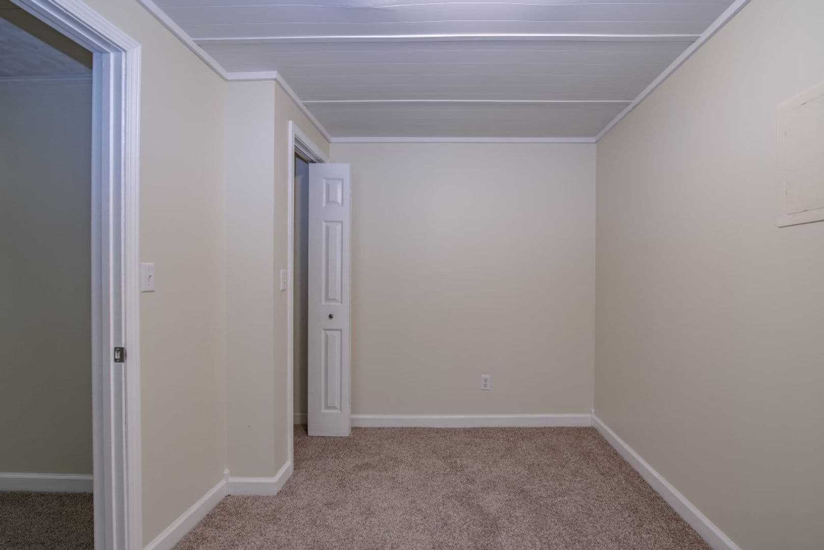 Elizabethtown House: 426 Ridgecrest Road