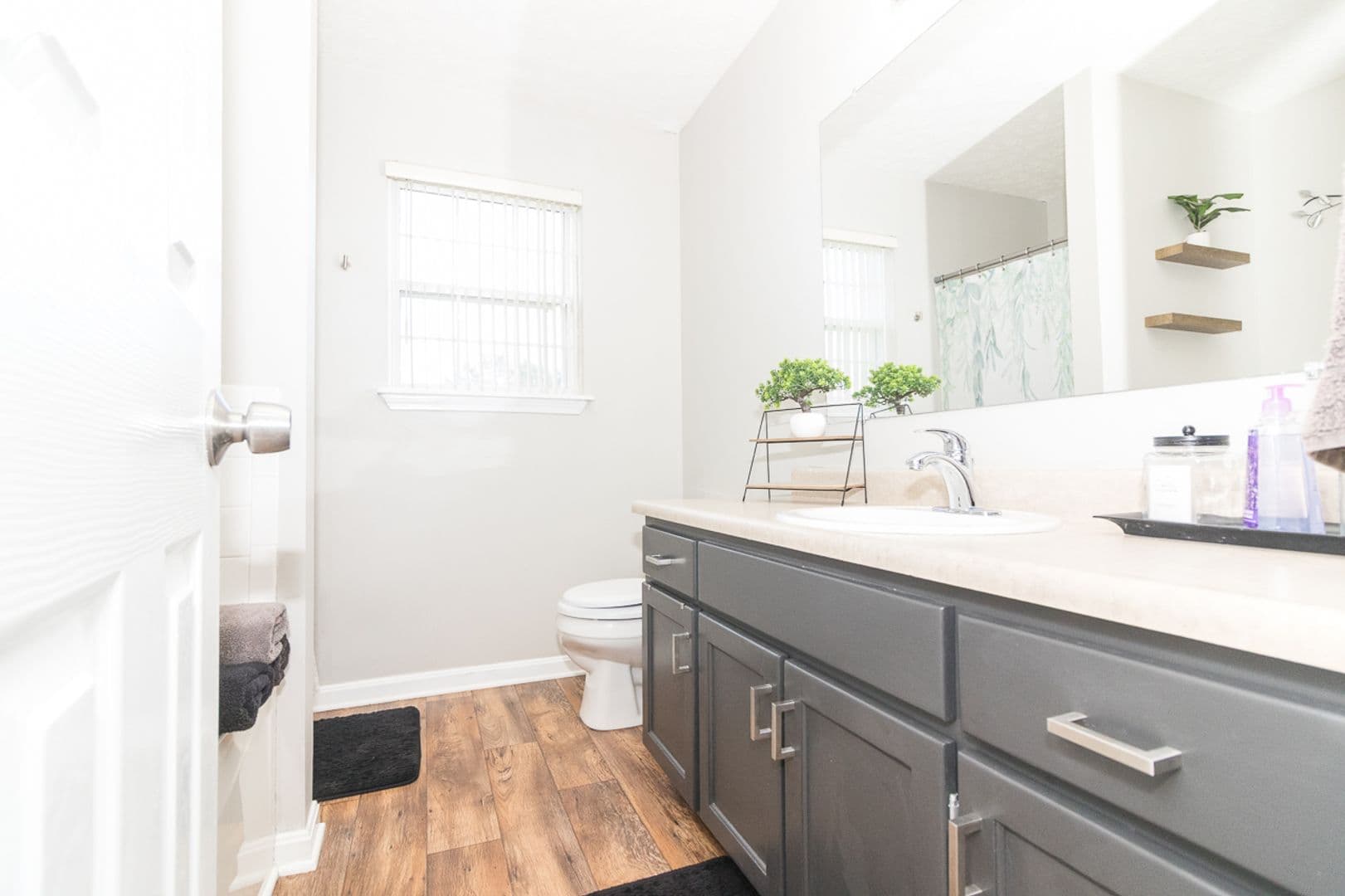 Rineyville House: 171 Sierra Drive