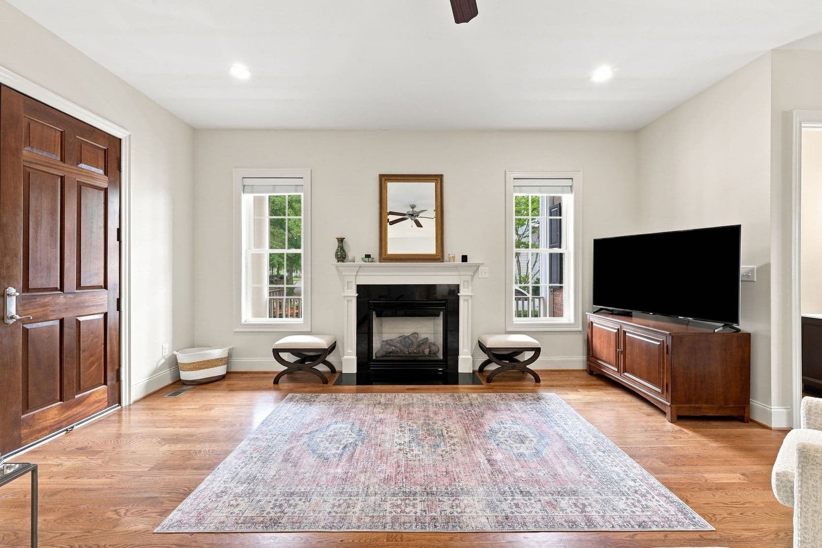 New Bern House: 3908 Harkers Way