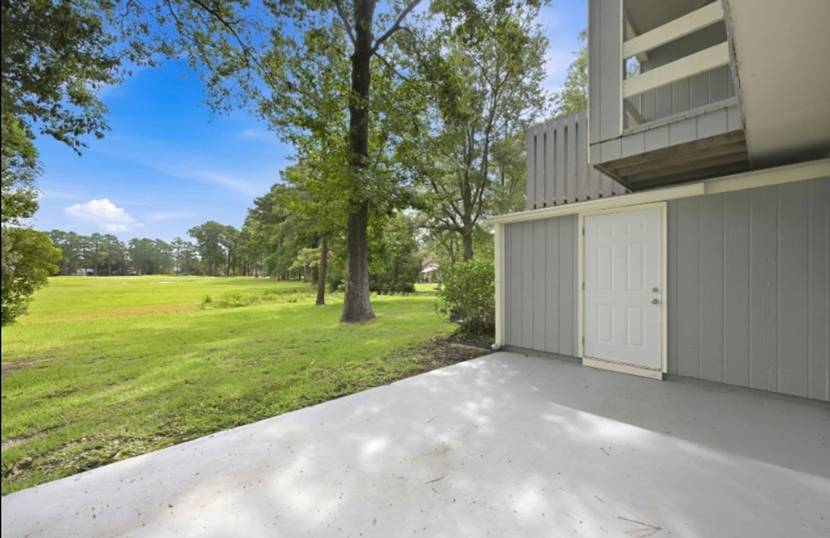 New Bern House: 141 Quarterdeck Townes