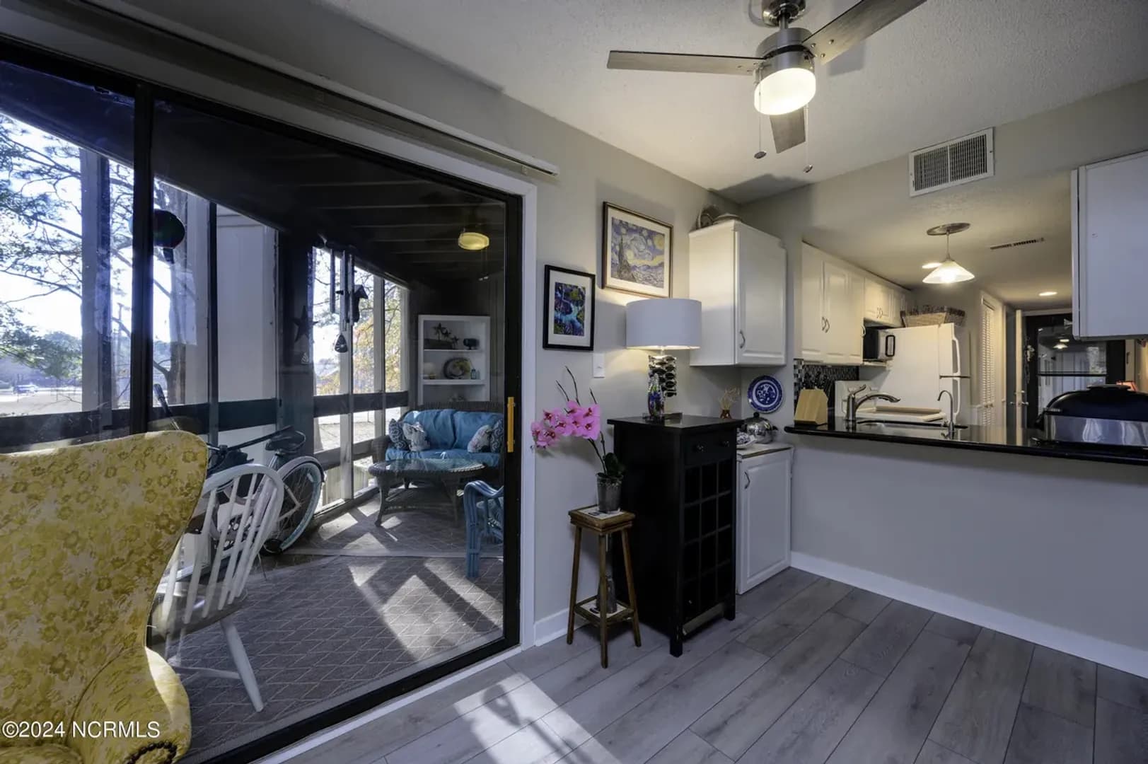 New Bern Condo: 6219 Harbourside Dr