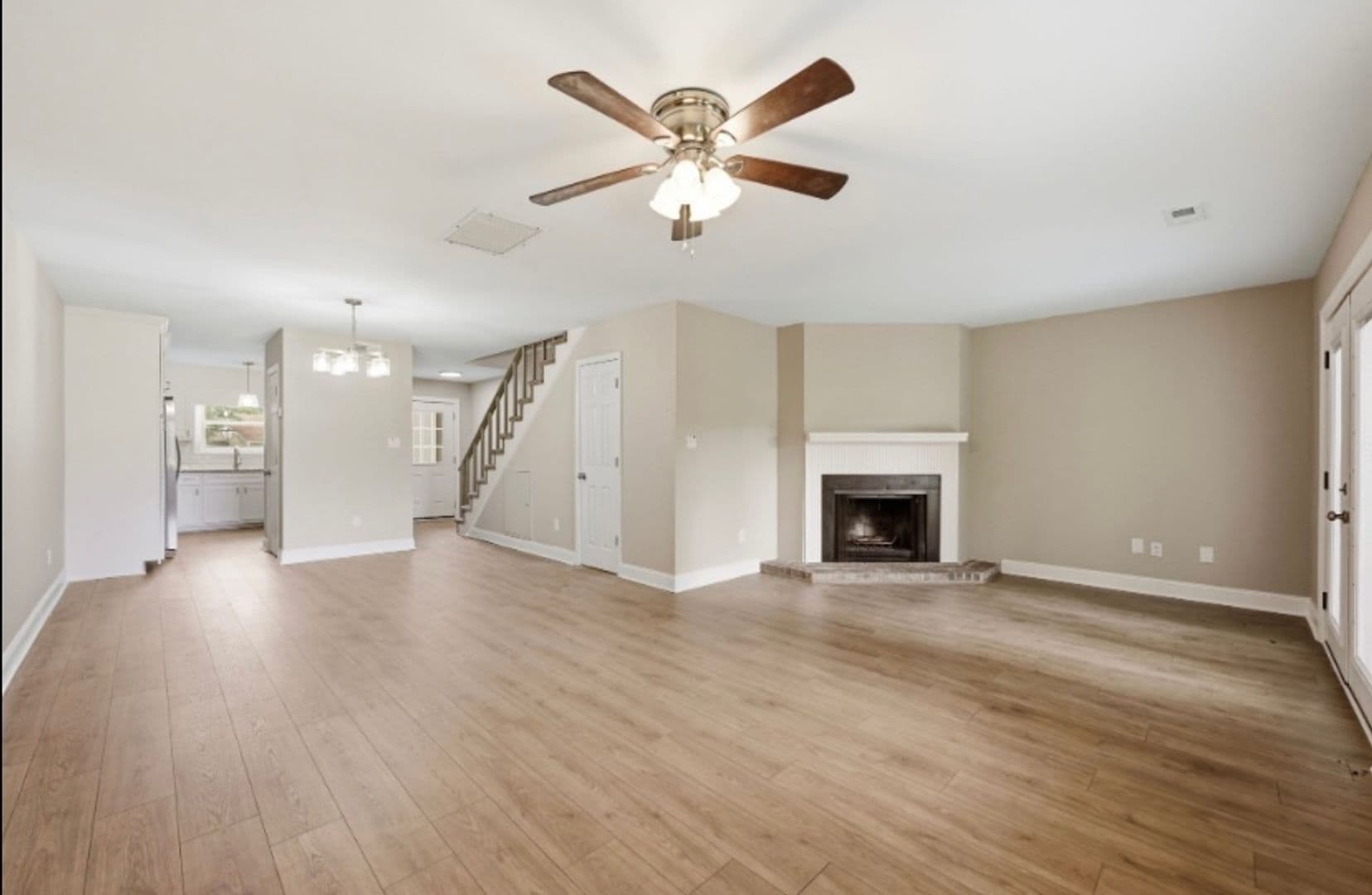 New Bern House: 141 Quarterdeck Townes
