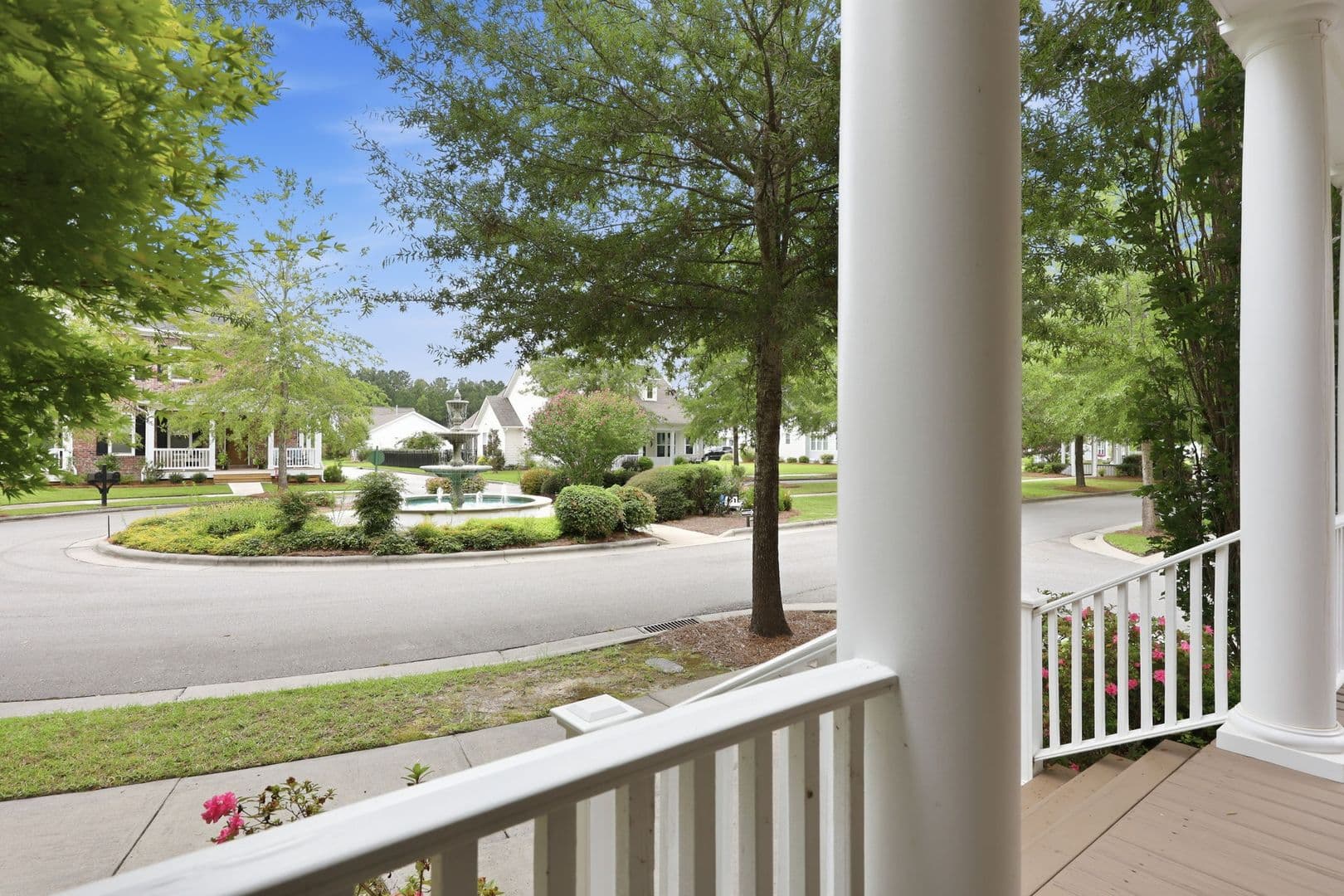 New Bern House: 3908 Harkers Way