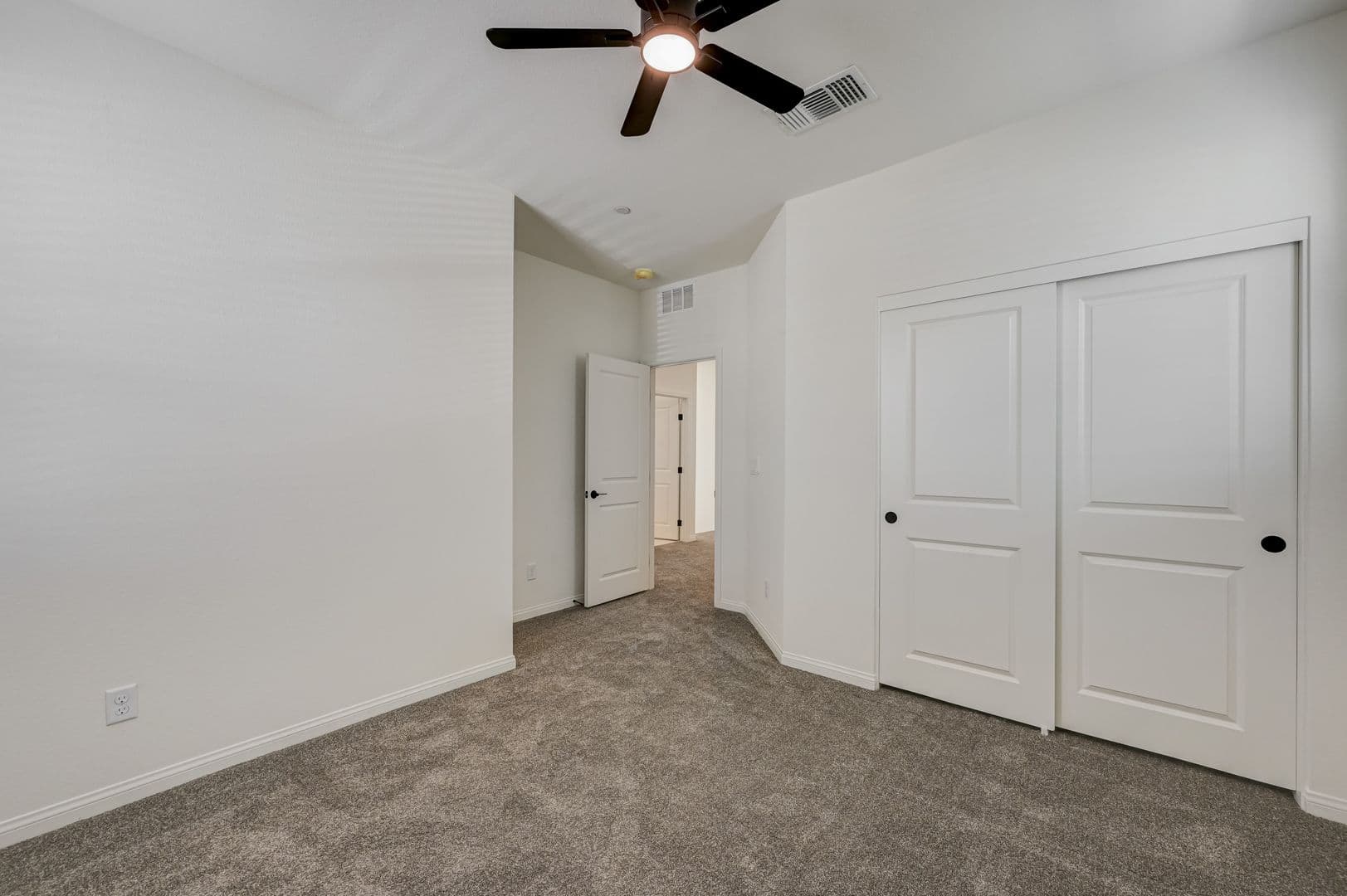Las Vegas House: 188 Silver Run Lane