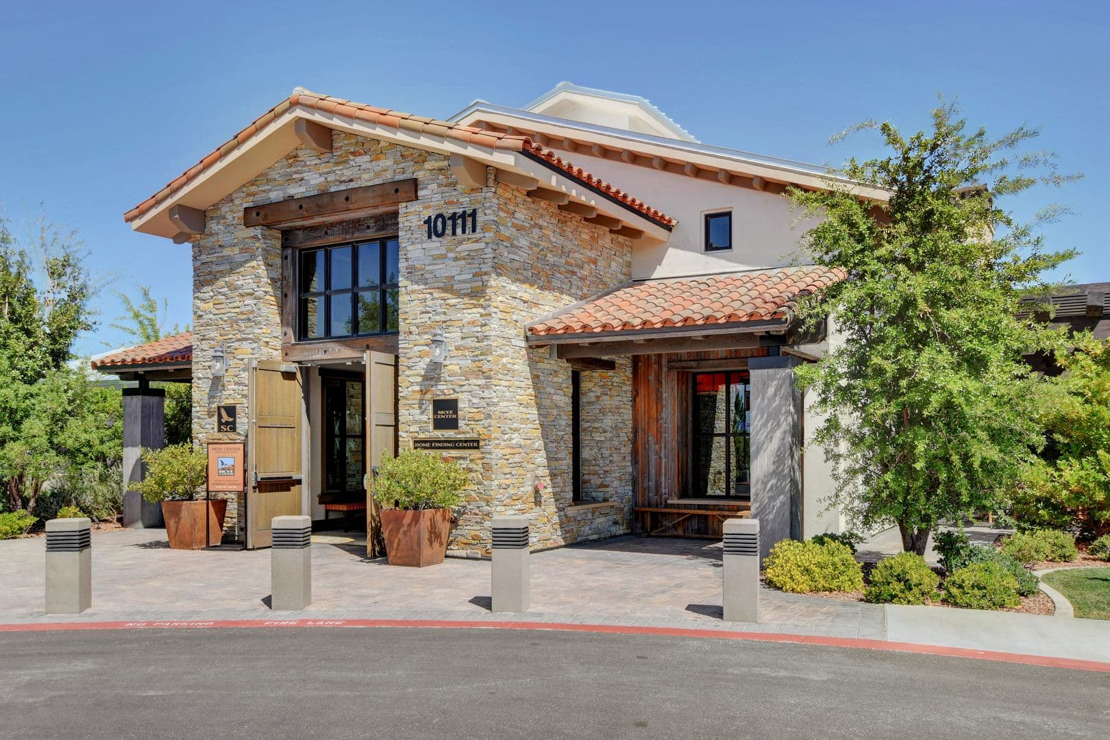 Las Vegas House: 10956 Oregano Avenue