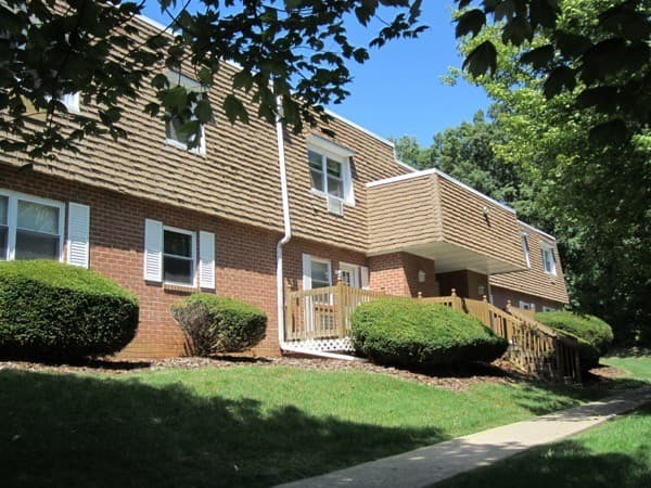State College Apartment: West Aaron Drive