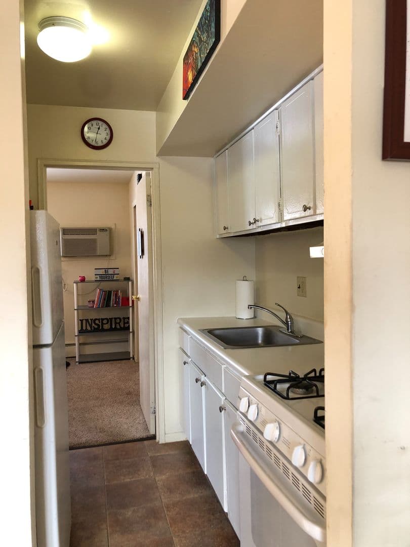 State College Apartment: West Aaron Drive