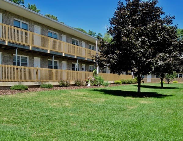 State College Apartment: West Aaron Drive