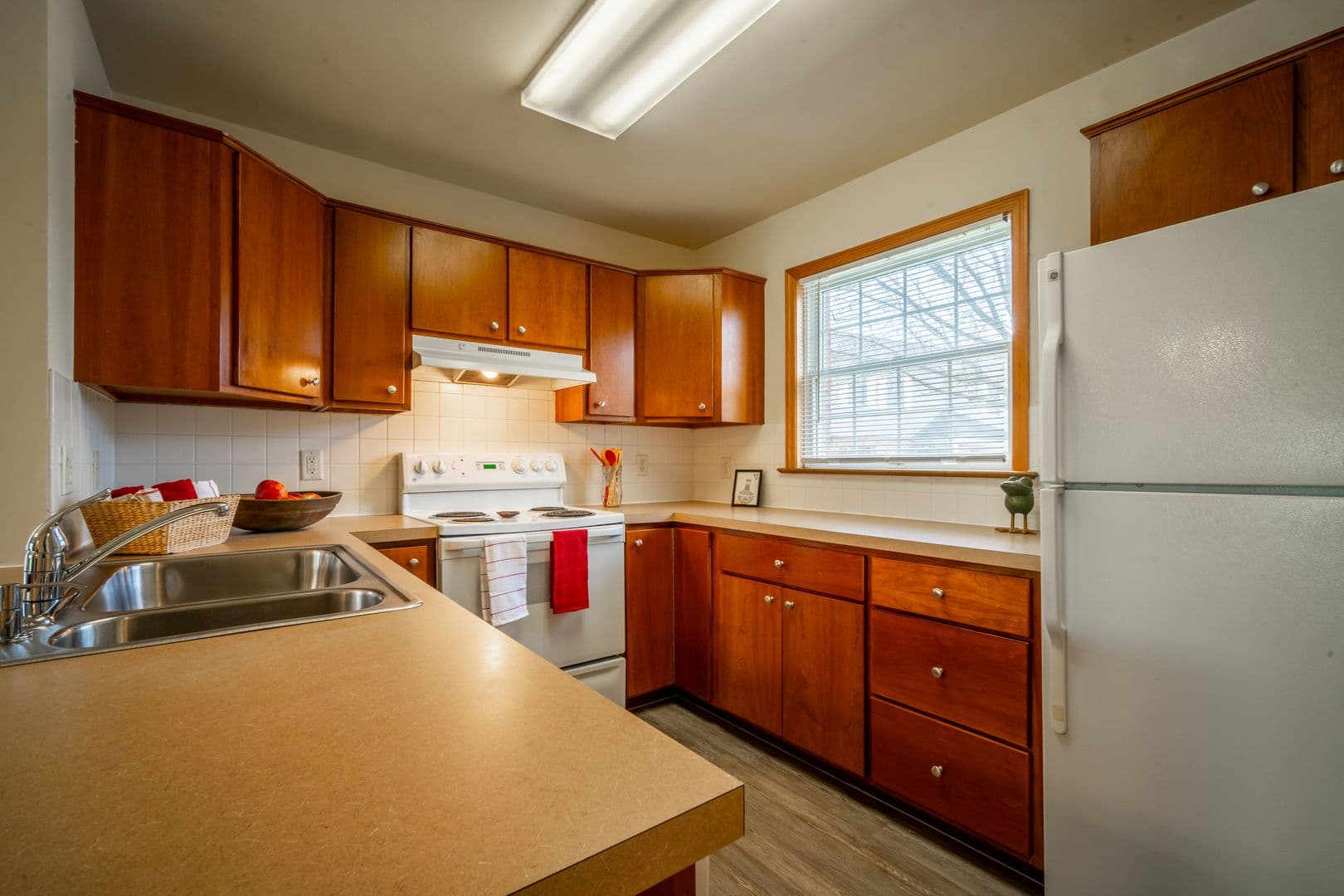 State College Apartment: 303 Farmstead Ln
