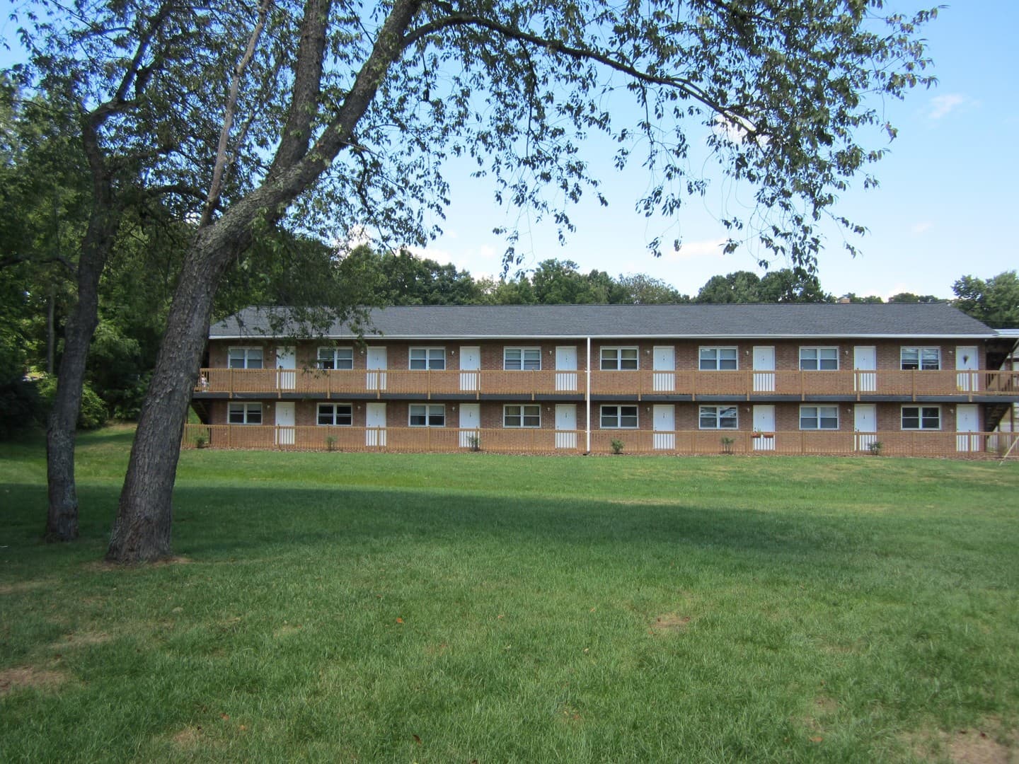State College Apartment: West Aaron Drive