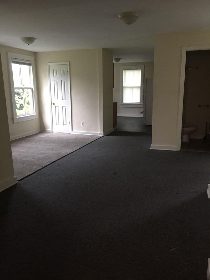 New Bern Apartment: 1207 N Craven Street