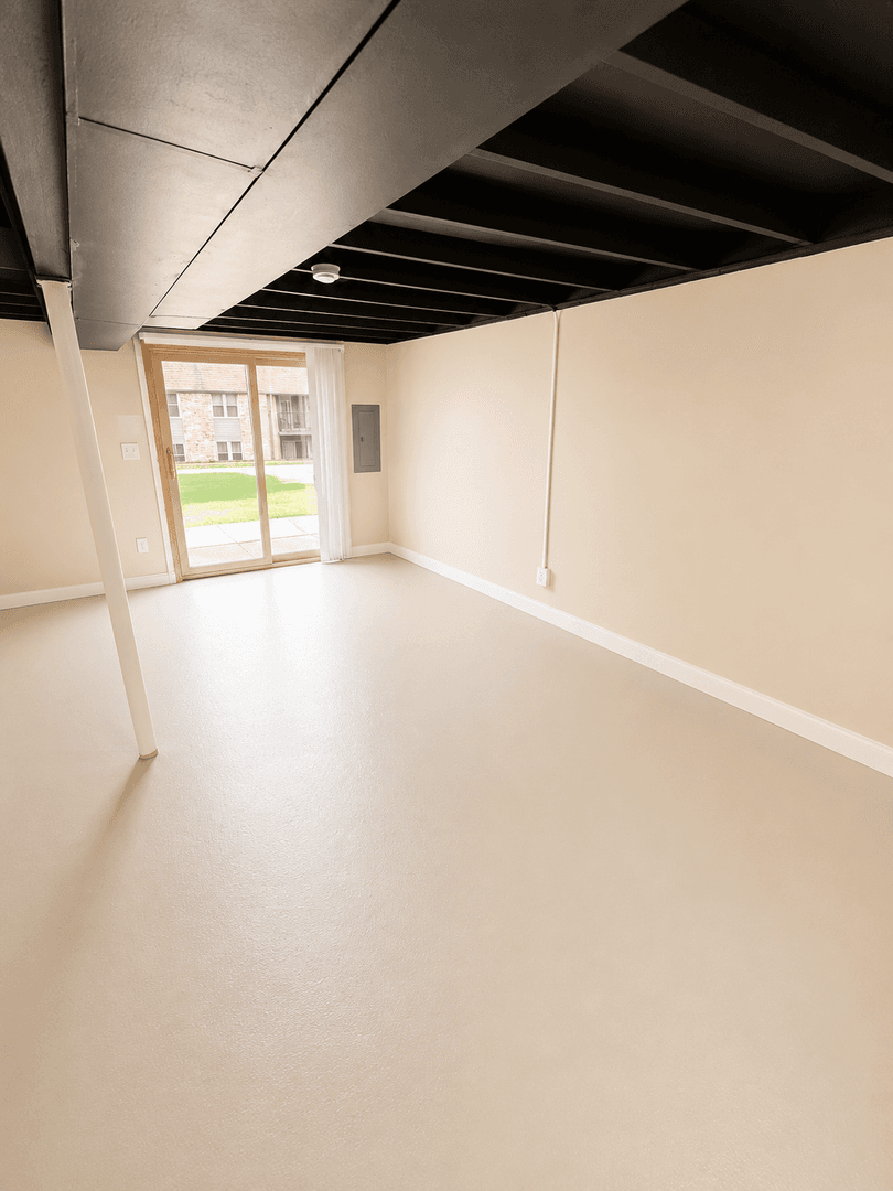 Des Moines Apartment: 2901 Boston Ave