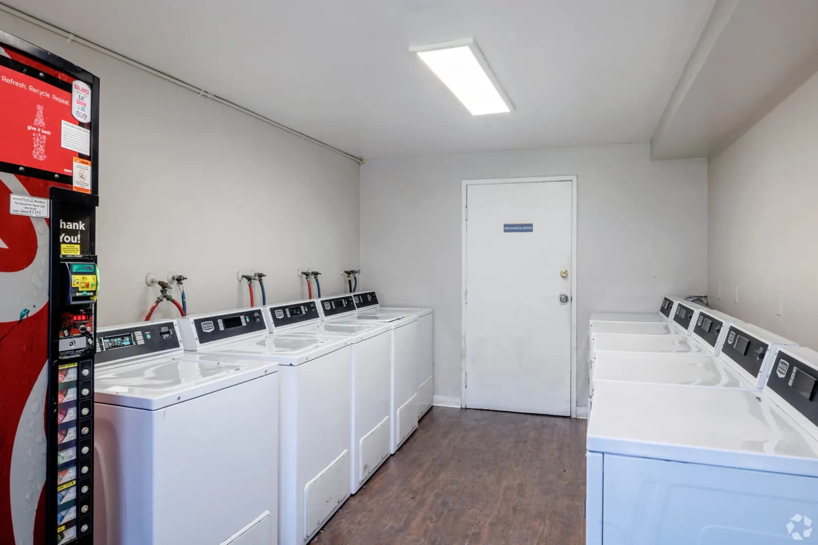 Aurora Apartment: 10785 E. Exposition Ave.