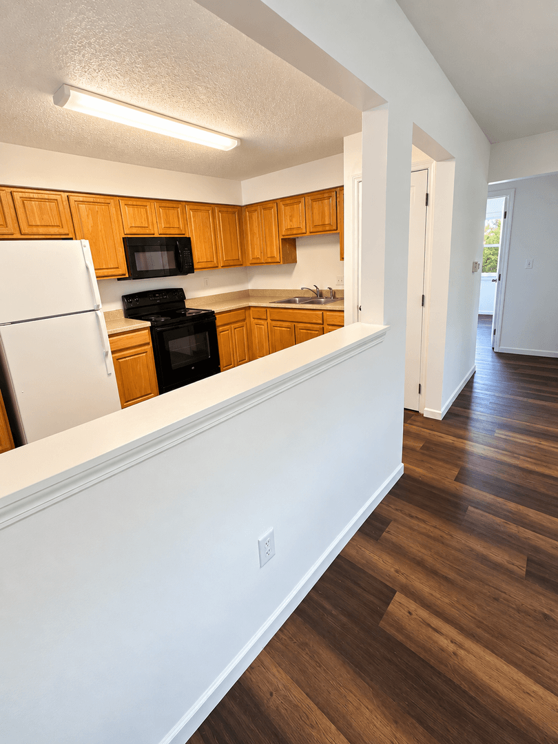 Des Moines Apartment: 2901 Boston Ave