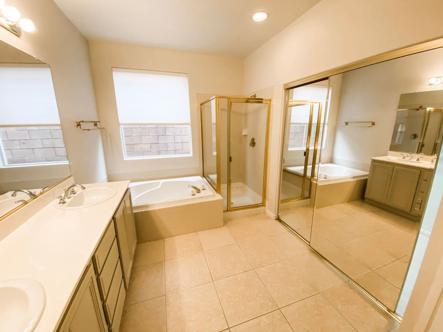 Las Vegas House: 11021 Mount Royal Ave.