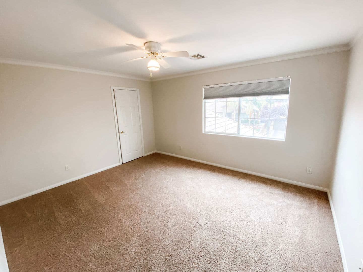 Las Vegas House: 11021 Mount Royal Ave.