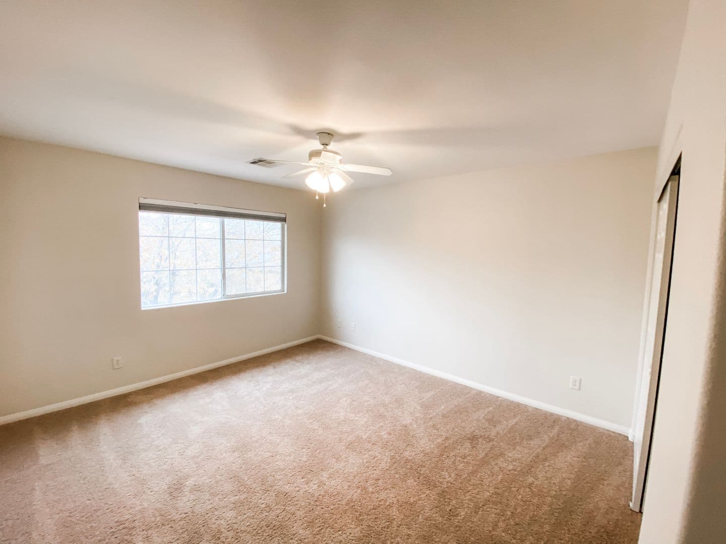 Las Vegas House: 11021 Mount Royal Ave.