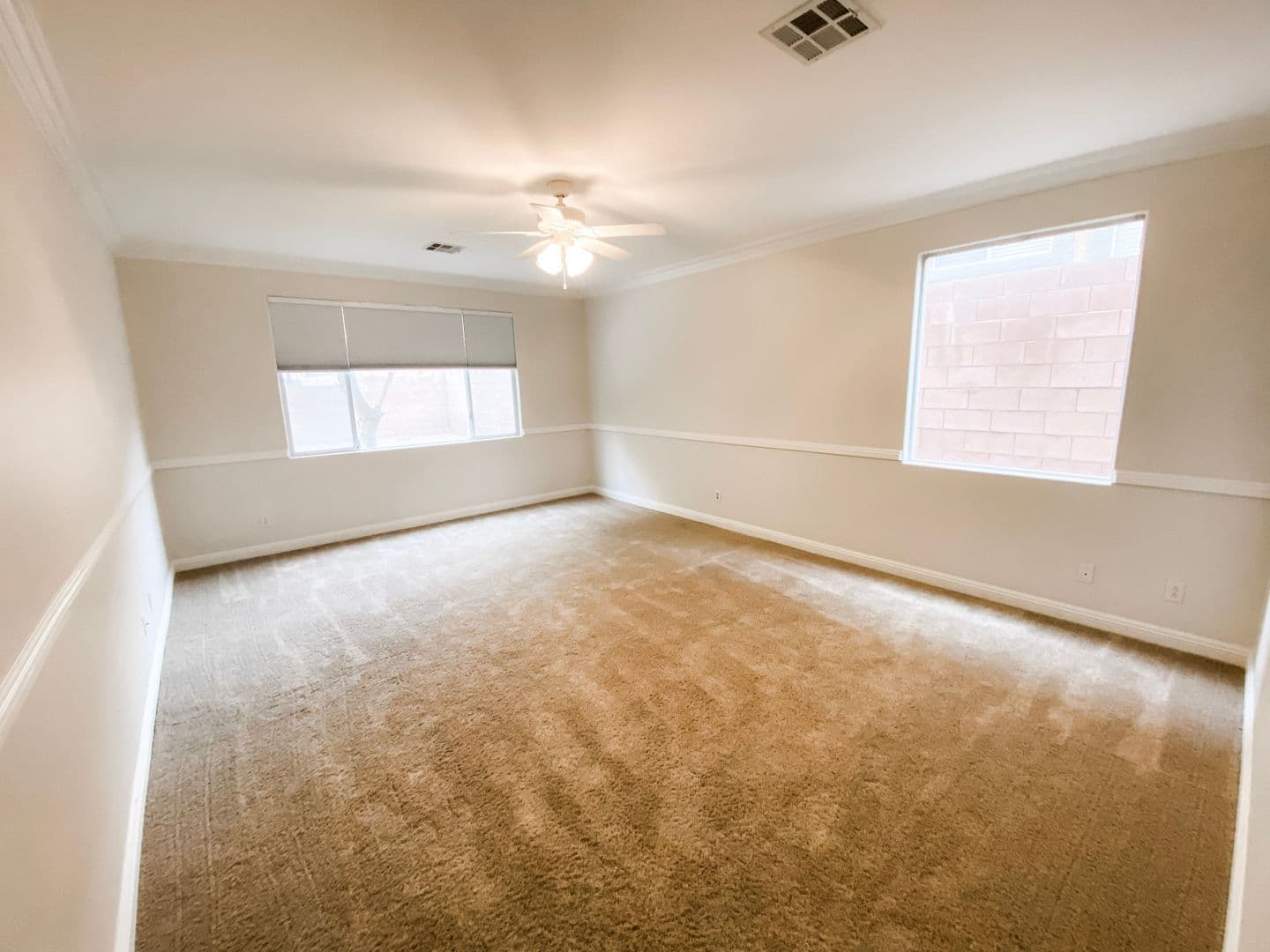 Las Vegas House: 11021 Mount Royal Ave.
