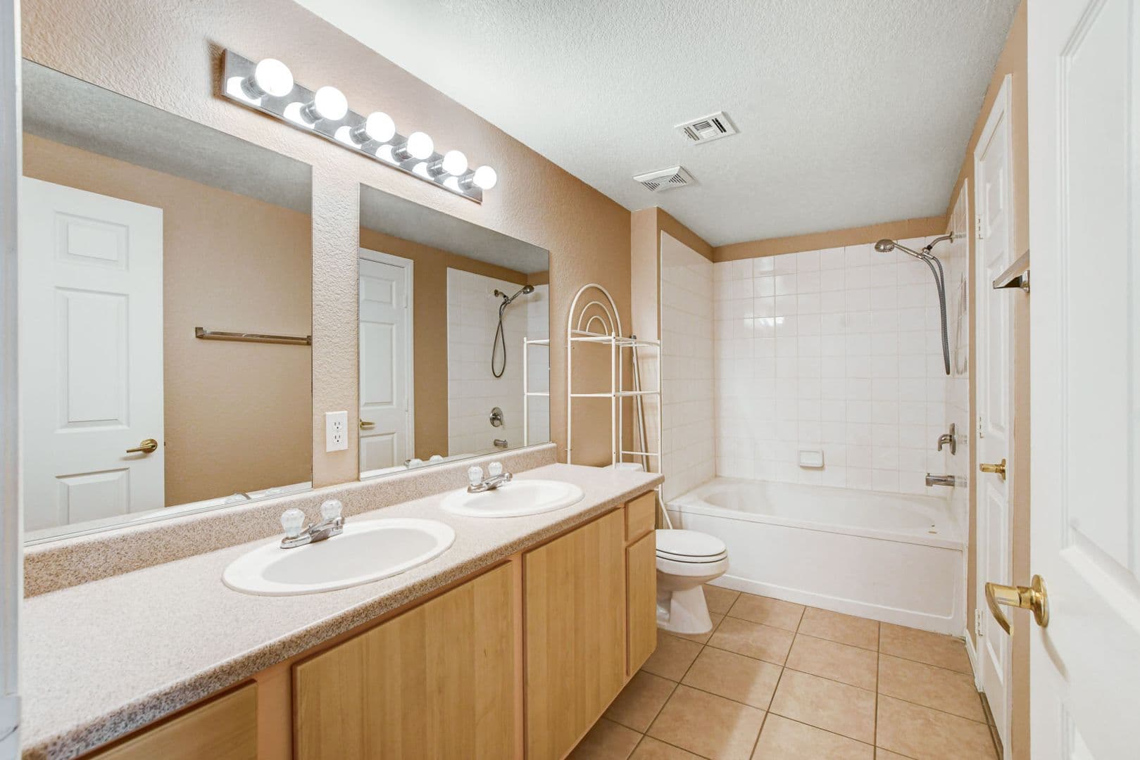Las Vegas House: 6955 N. Durango Dr. #1060