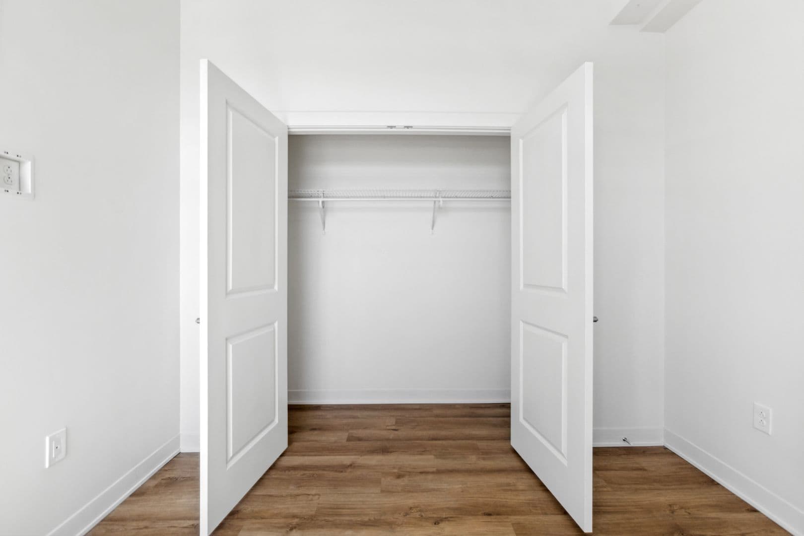 Philadelphia Apartment: 3232 Henry Ave