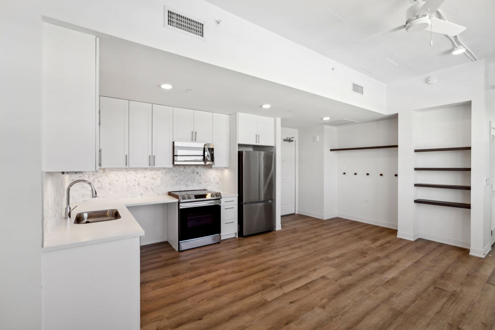 Philadelphia Apartment: 3232 Henry Ave
