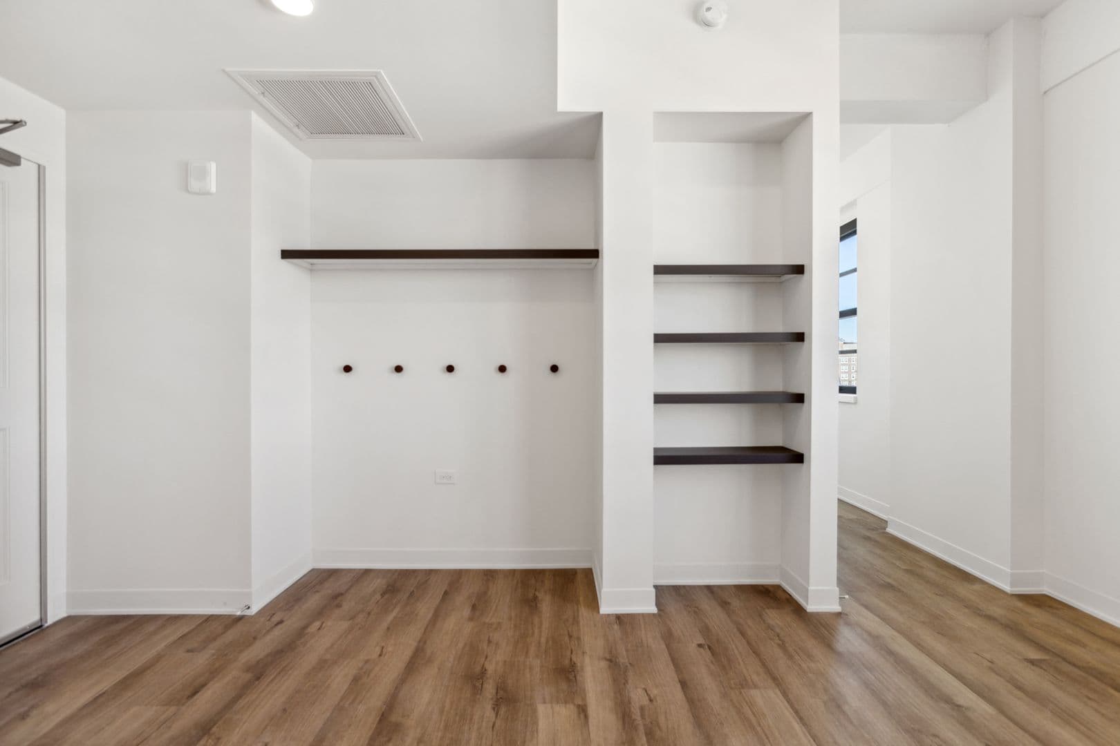 Philadelphia Apartment: 3232 Henry Ave