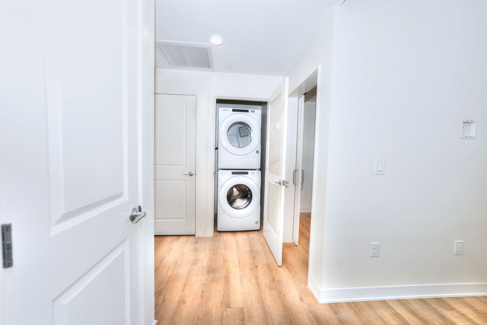 Philadelphia Apartment: 3232 Henry Ave