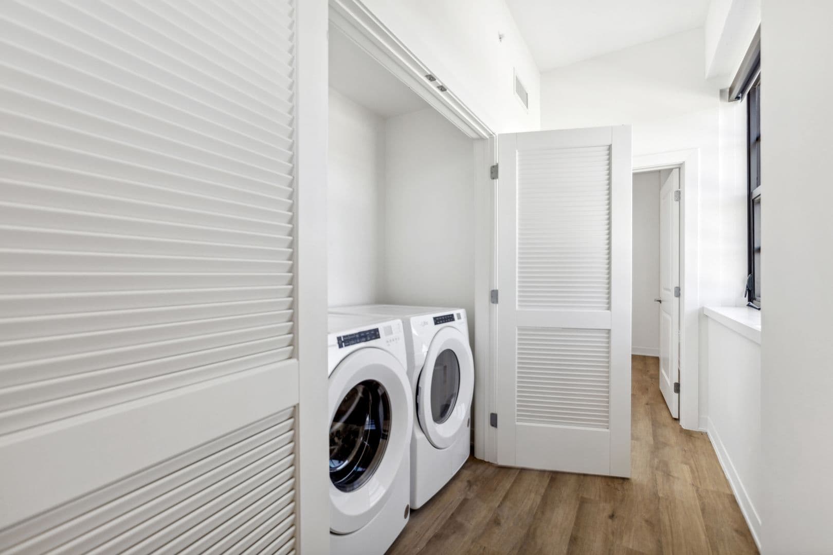 Philadelphia Apartment: 3232 Henry Ave