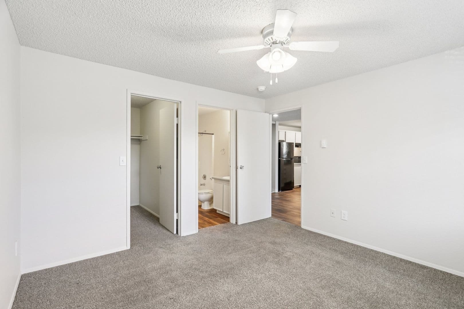 Lakewood Apartment: 4828 123rd St SW
