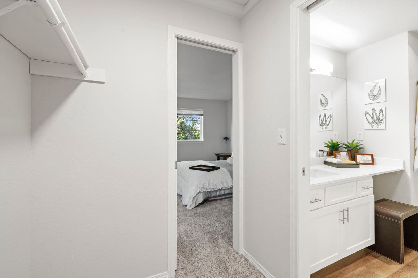 Tacoma Townhome: 1101 N Mountain View Ave, - F27