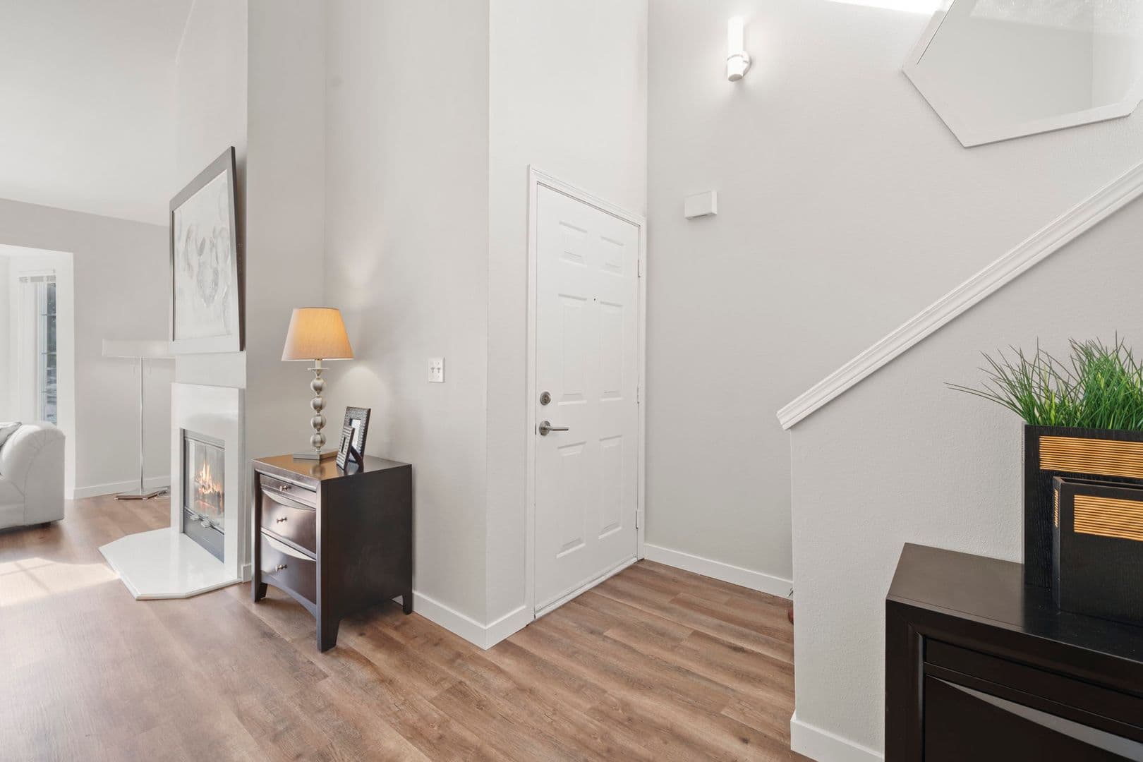 Tacoma Townhome: 1101 N Mountain View Ave, - F27