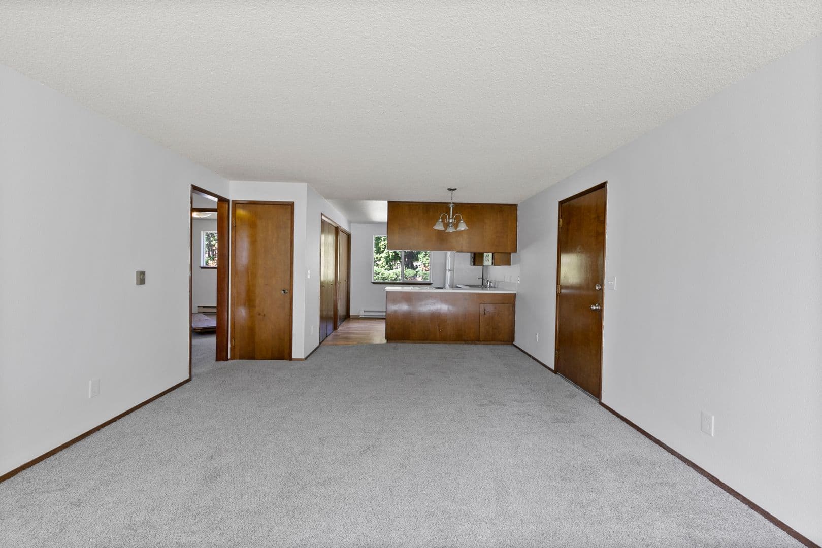 Tacoma Apartment: 9020 Pipeline Road E