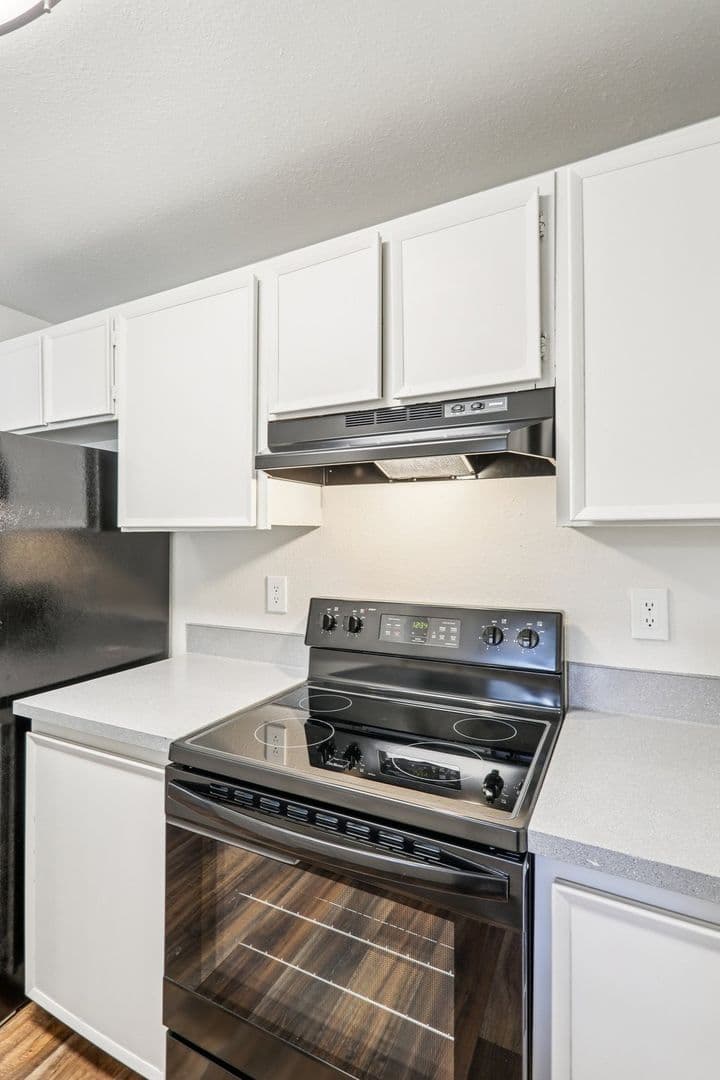 Lakewood Apartment: 4828 123rd St SW