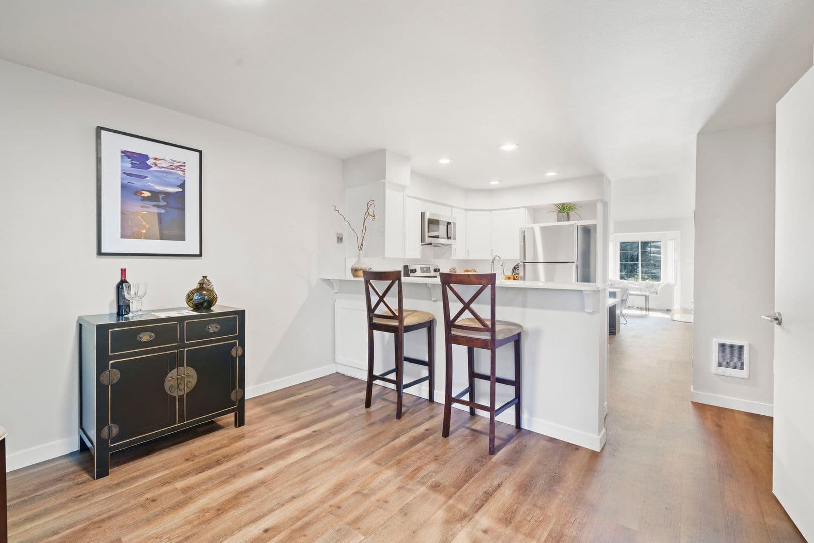 Tacoma Townhome: 1101 N Mountain View Ave, - F27