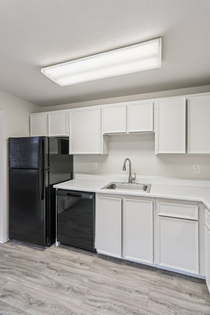 Lakewood Apartment: 4828 123rd St SW