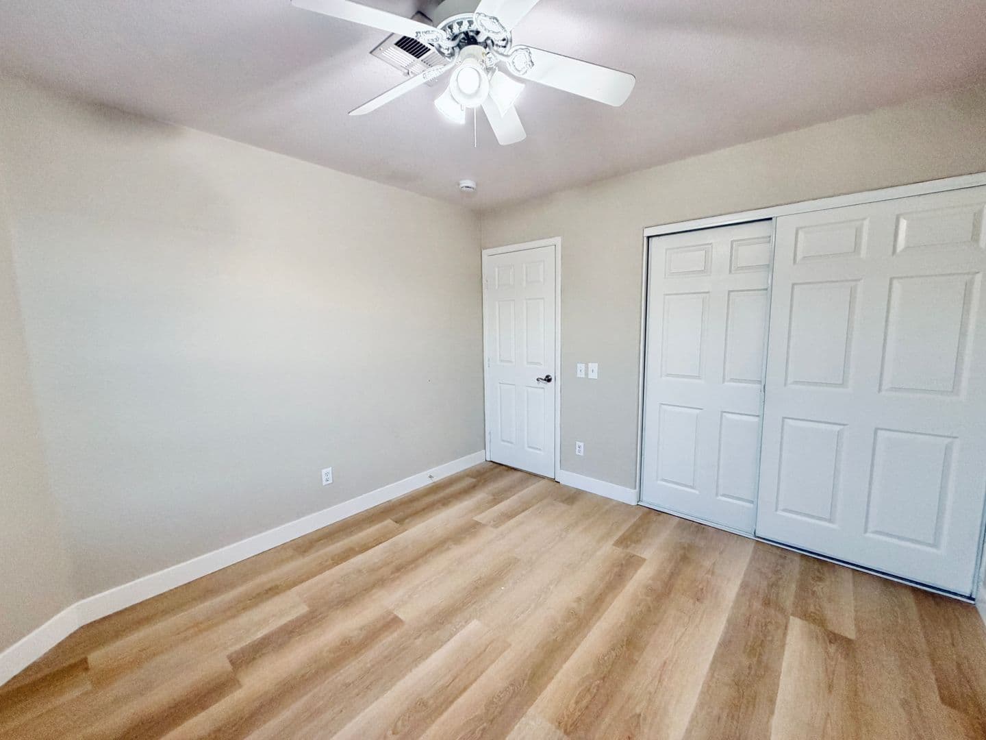 LAS VEGS House: 7844  SCAMMONS BAY CT.