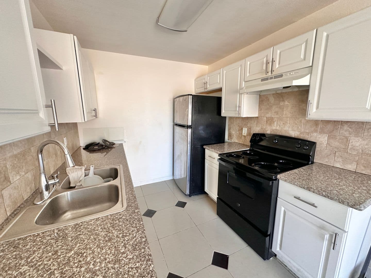 Las Vegas Apartment: 5238 Greene Ln