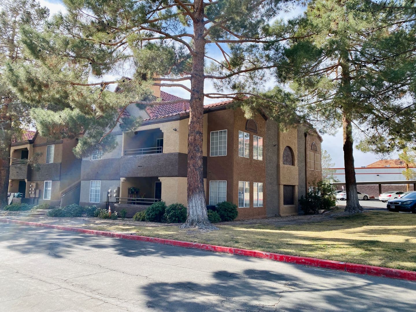 LAS VEGAS Apartment: 2200 FORT APACHE RD