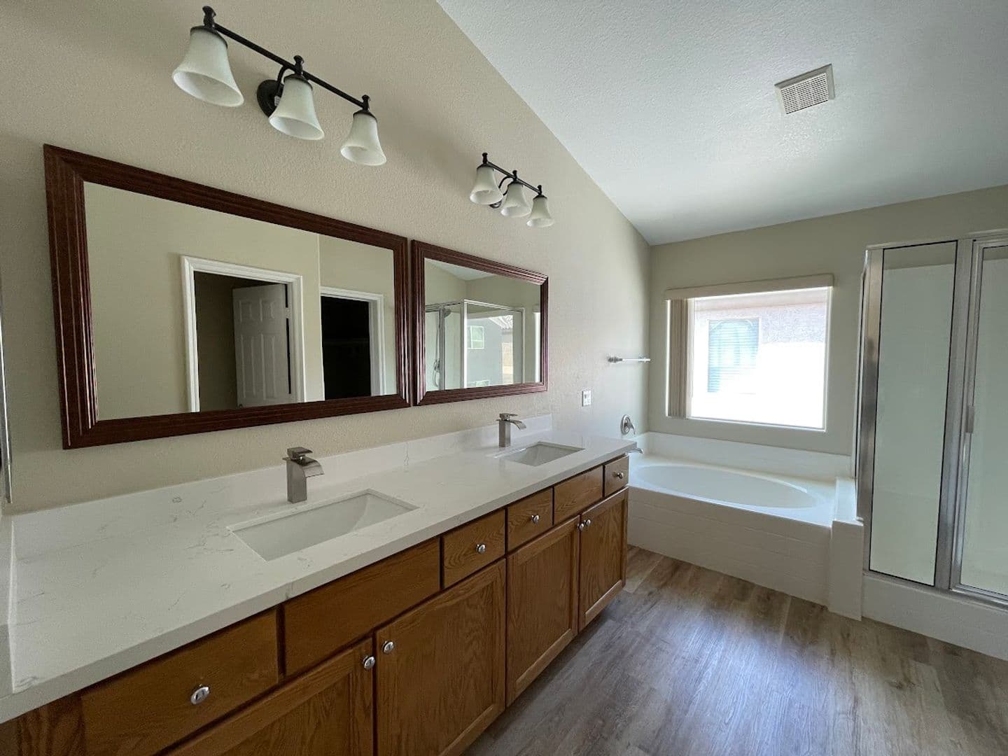 Las Vegas House: 9701 Kampsville Ave