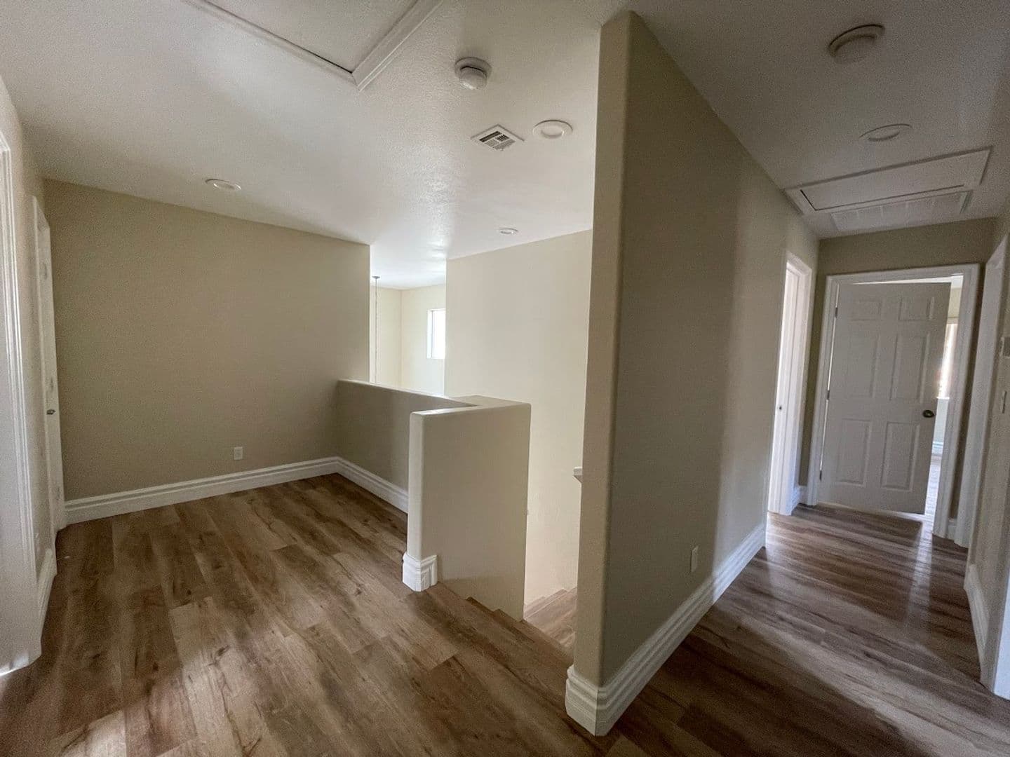 Las Vegas House: 9701 Kampsville Ave