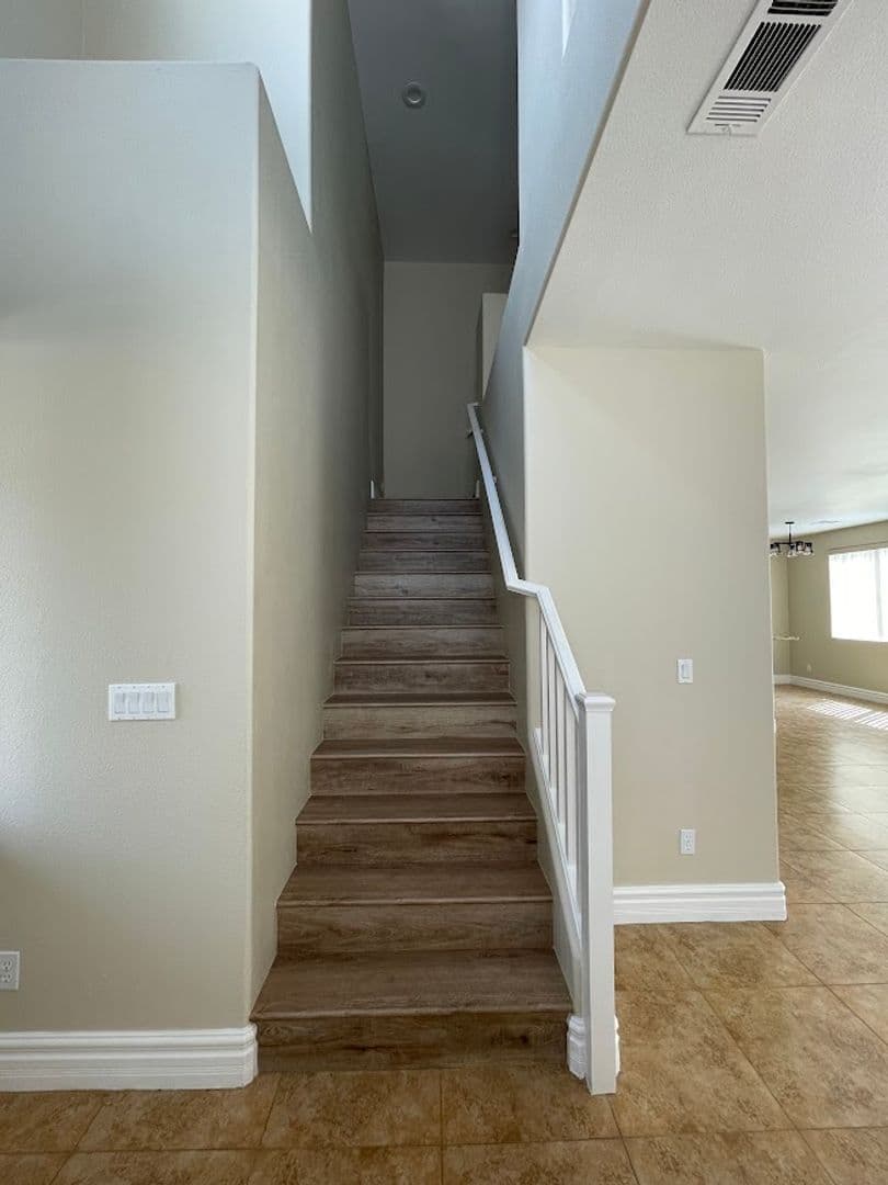 Las Vegas House: 9701 Kampsville Ave