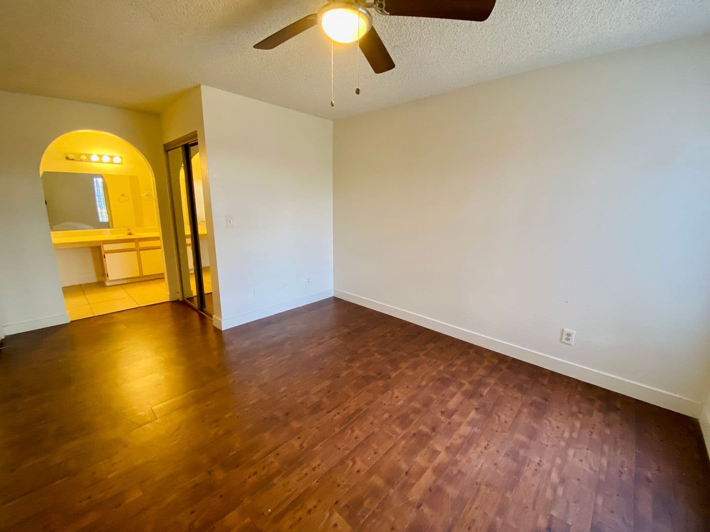 LAS VEGAS Apartment: 2200 FORT APACHE RD